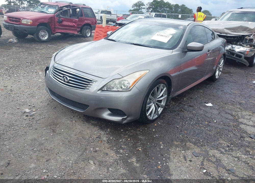 2008 INFINITI G37 VIN: JNKCV64E28M116424
