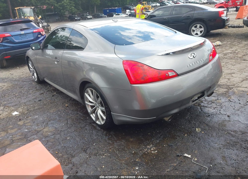 2008 INFINITI G37 VIN: JNKCV64E28M116424