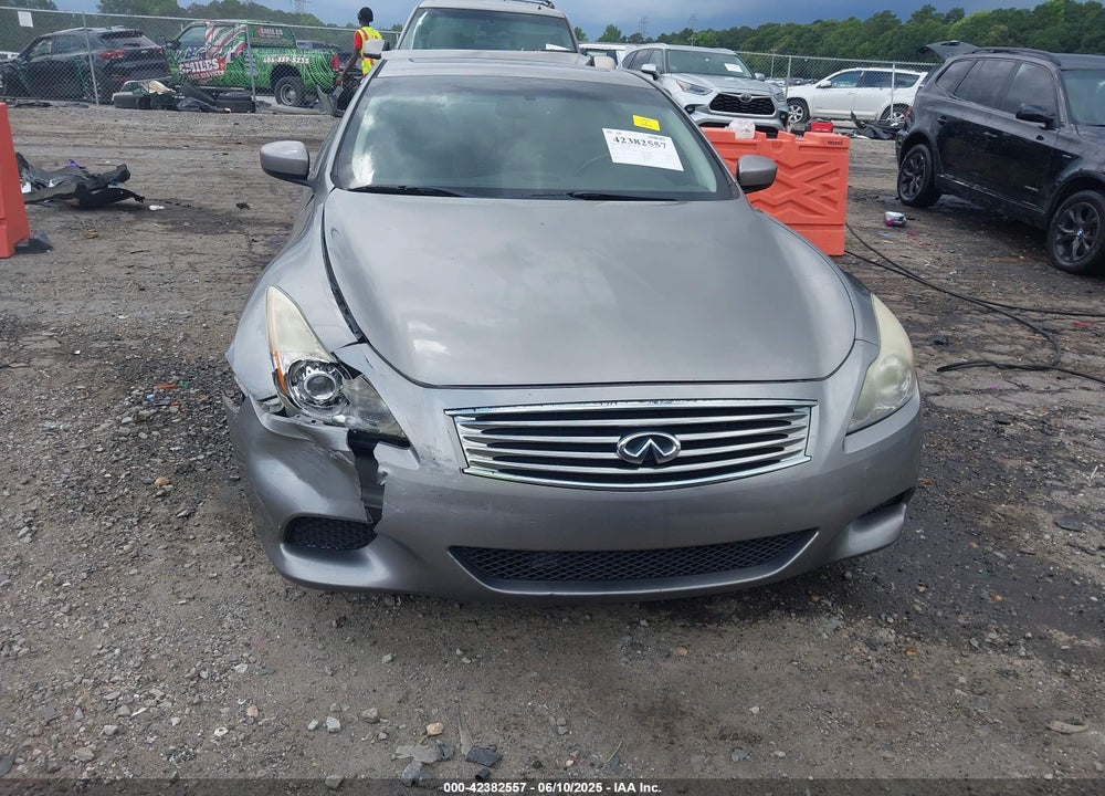 2008 INFINITI G37 VIN: JNKCV64E28M116424