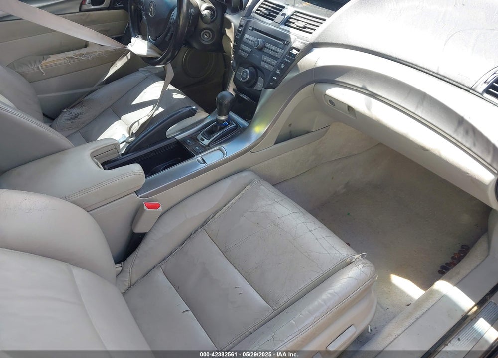 2010 ACURA TL 3.5 VIN: 19UUA8F22AA005090