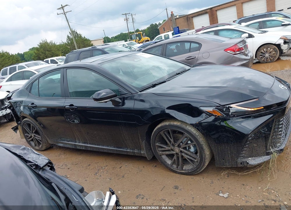 2025 TOYOTA CAMRY VIN: 4T1DAACK9SU570040