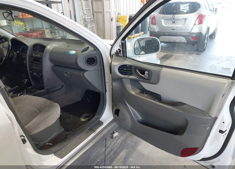 2006 HYUNDAI SANTA FE VIN: KM8SC13D26U098773