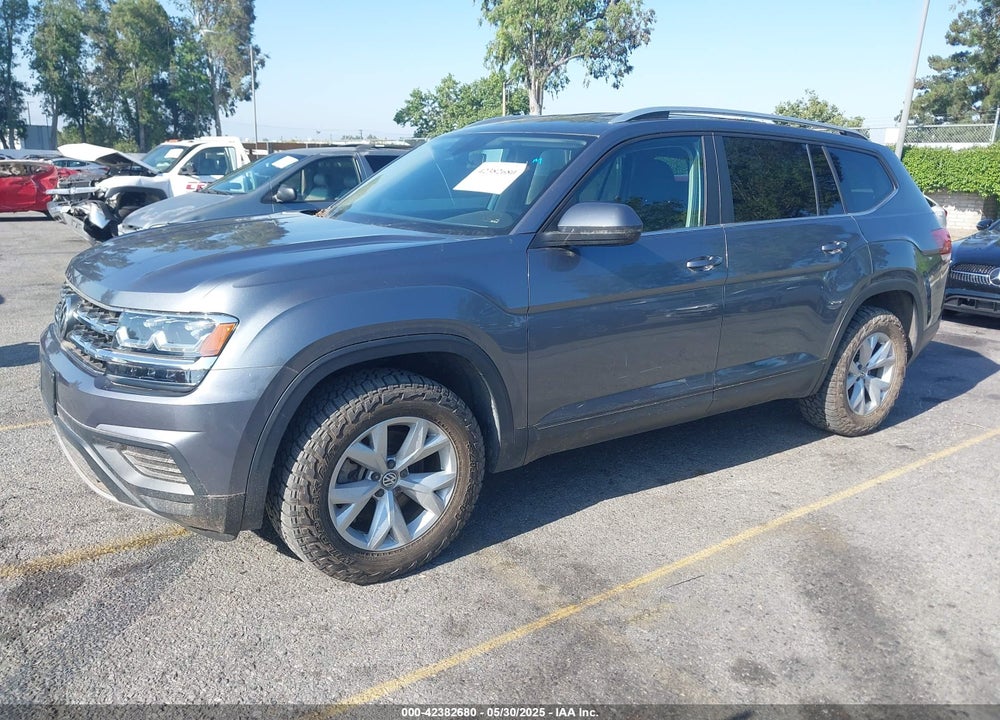 2019 VOLKSWAGEN ATLAS VIN: 1V2GR2CA8KC549501