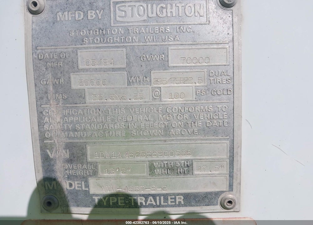 1995 STOUGHTON TRAILERS INC --- VIN: 1DW1A4823SS900536