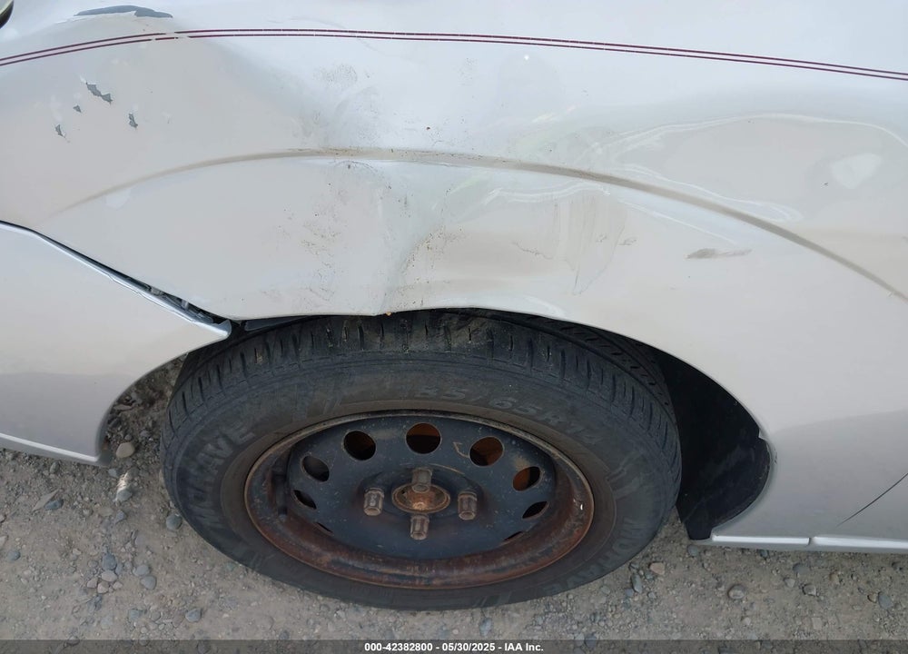 2003 FORD FOCUS LX VIN: 1FAFP33P33W102996
