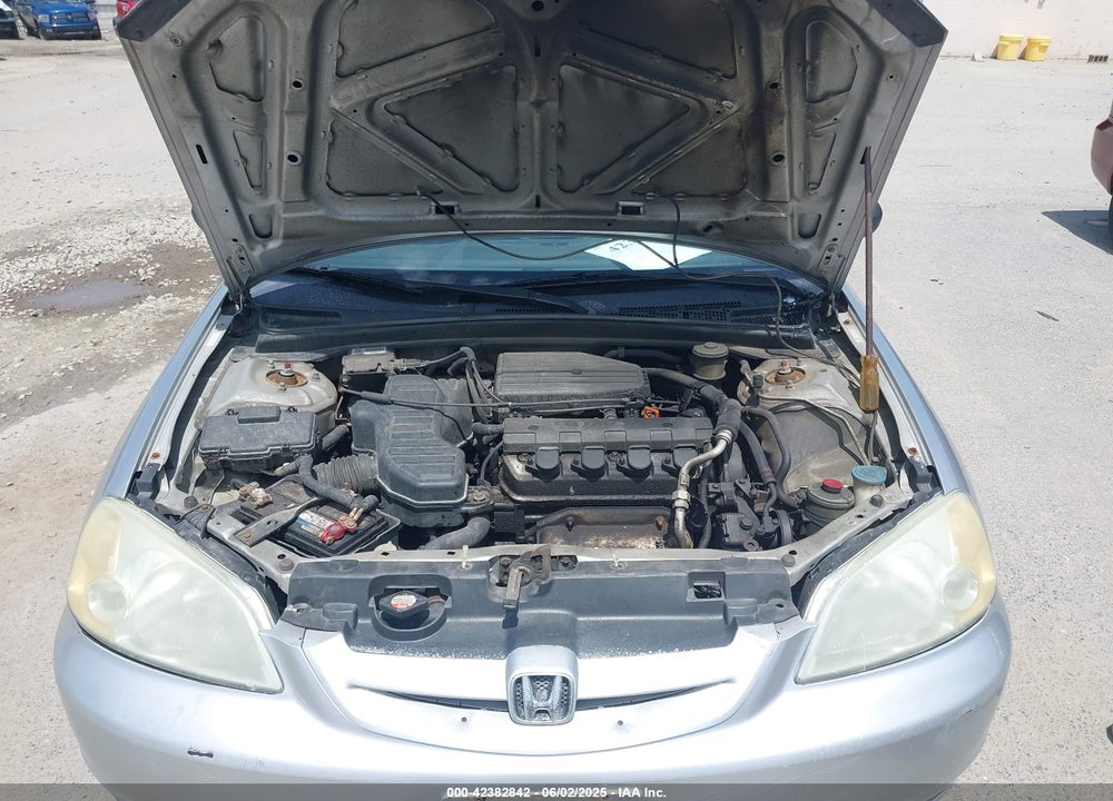 2001 HONDA CIVIC LX VIN: 1HGEM225X1L118010