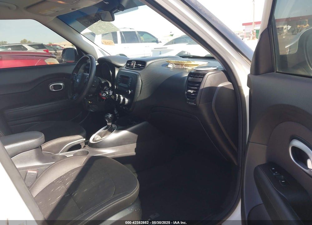 2016 KIA SOUL VIN: KNDJN2A28G7358403