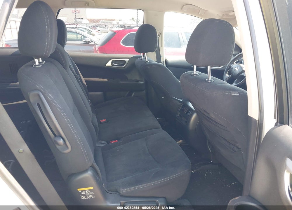 2013 NISSAN PATHFINDER VIN: 5N1AR2MM9DC607050