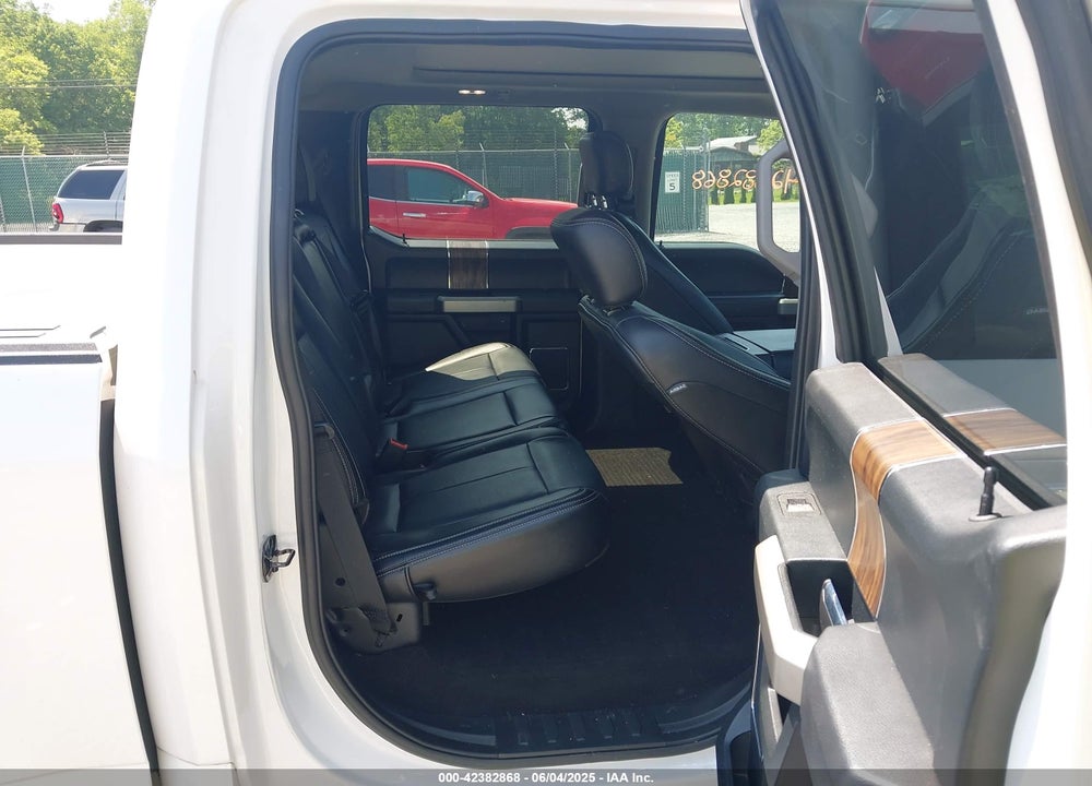2019 FORD F-150 LARIAT VIN: 1FTEW1E40KKE87780