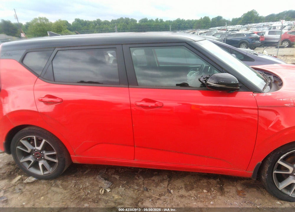 2020 KIA SOUL GT LINE VIN: KNDJ63AU7L7051805