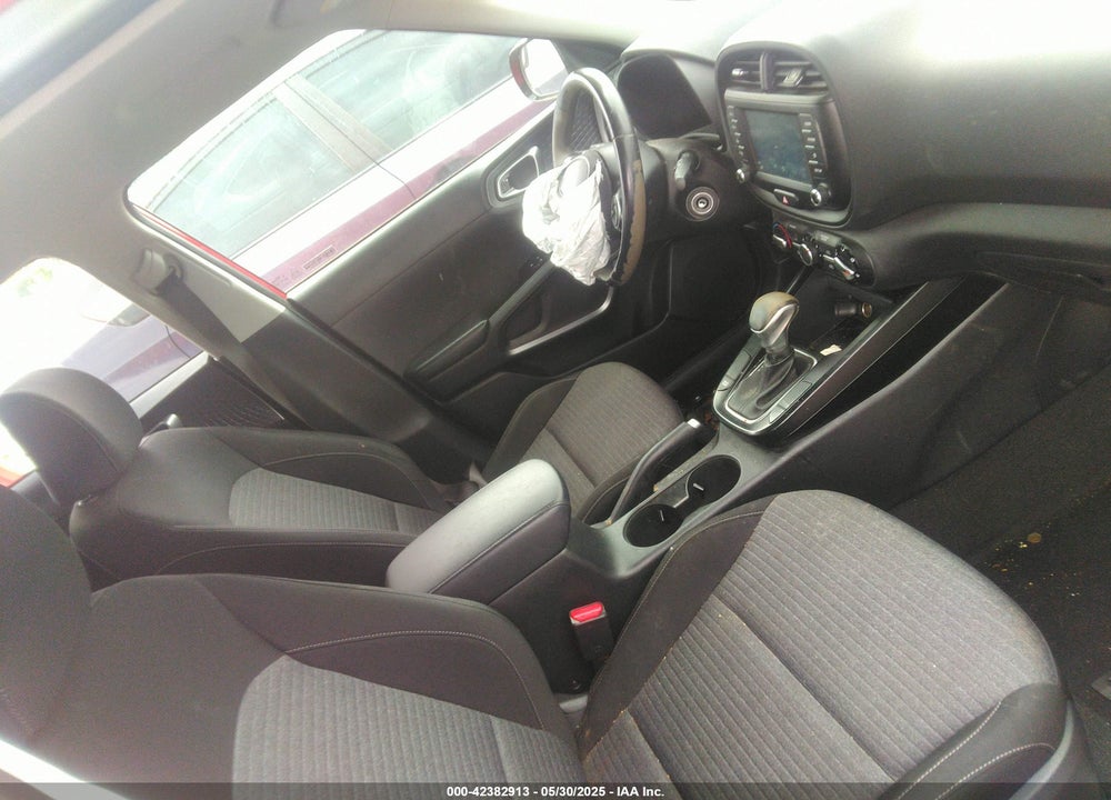 2020 KIA SOUL GT LINE VIN: KNDJ63AU7L7051805