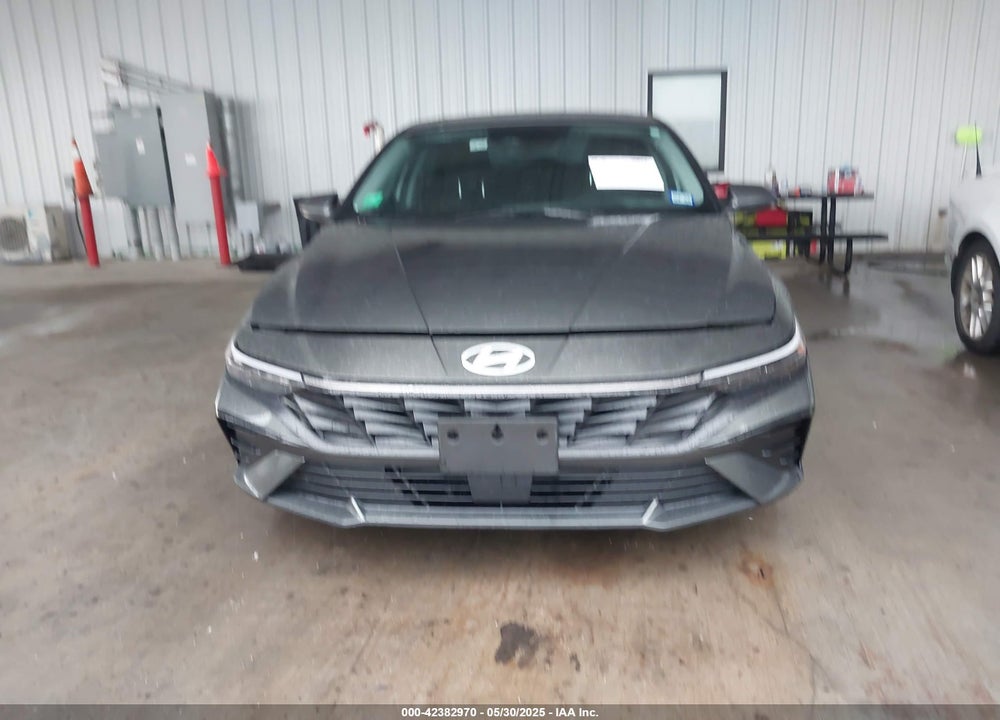 2024 HYUNDAI ELANTRA VIN: KMHLS4DG1RU785457