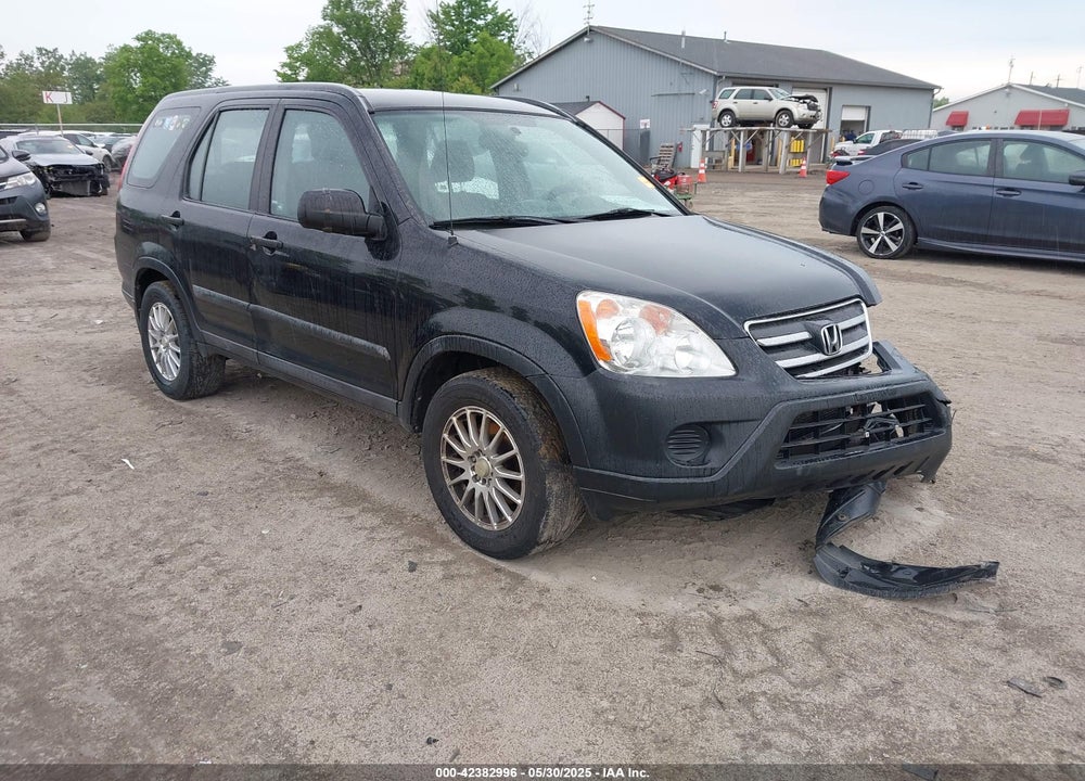2005 HONDA CR-V LX VIN: SHSRD785X5U346076