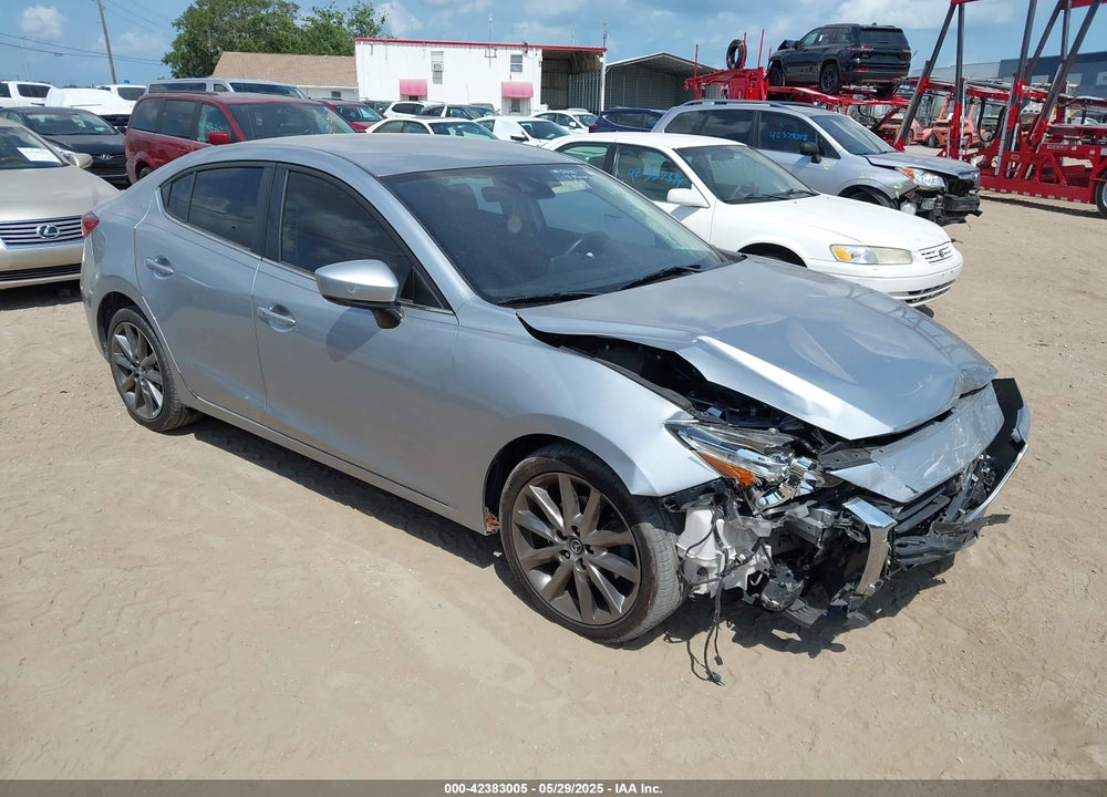 2018 MAZDA 3 TOURING VIN: 3MZBN1V35JM193132