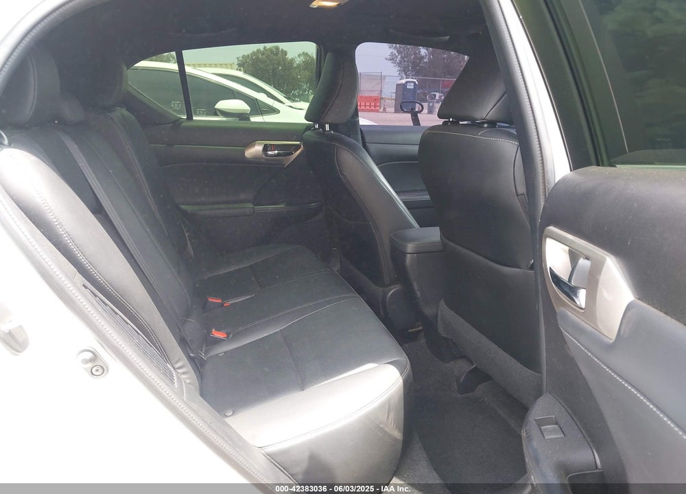 2017 LEXUS CT200H VIN: JTHKD5BH4H2283160