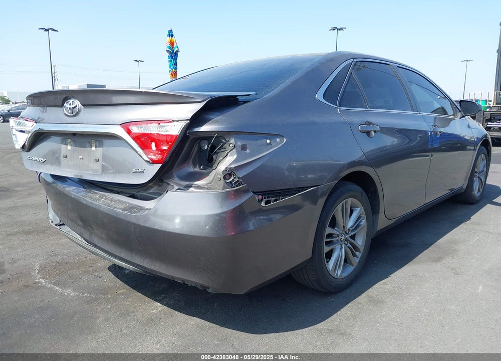 2017 TOYOTA CAMRY LE/SE/XLE/XSE VIN: 4T1BF1FKXHU670385