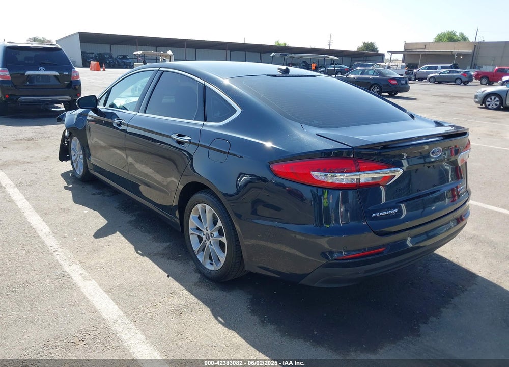 2020 FORD FUSION VIN: 3FA6P0SU7LR114156