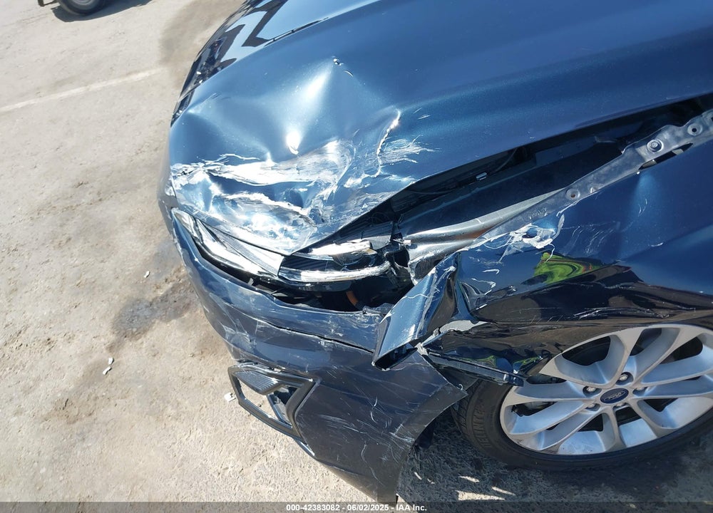 2020 FORD FUSION VIN: 3FA6P0SU7LR114156