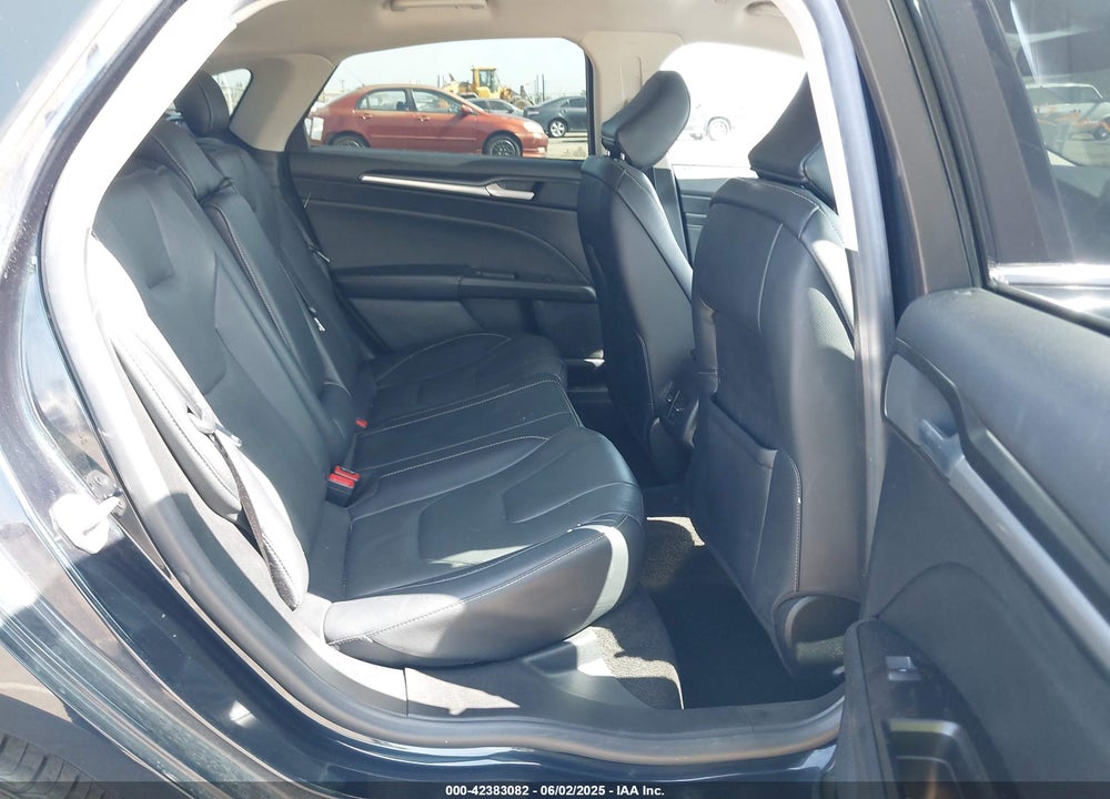 2020 FORD FUSION VIN: 3FA6P0SU7LR114156
