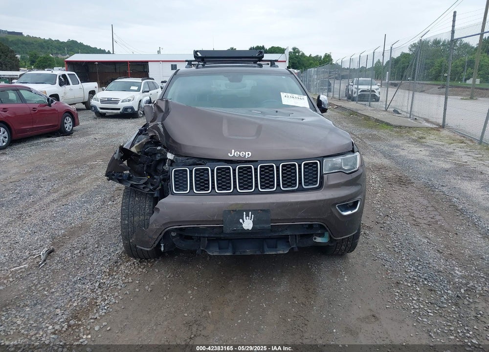 2017 JEEP GRAND CHEROKEE VIN: 1C4RJFBG4HC920046