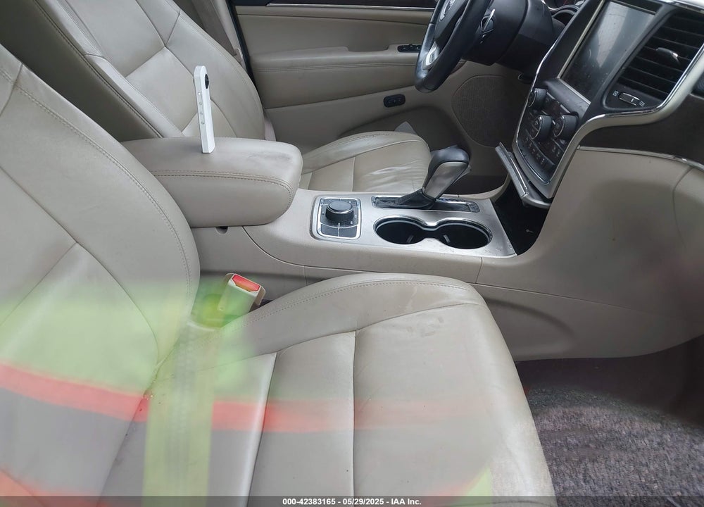 2017 JEEP GRAND CHEROKEE VIN: 1C4RJFBG4HC920046