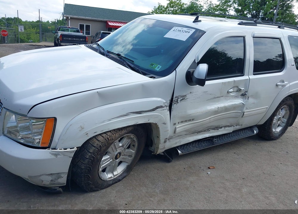 2009 CHEVROLET TAHOE VIN: 1GNFK23069R286495