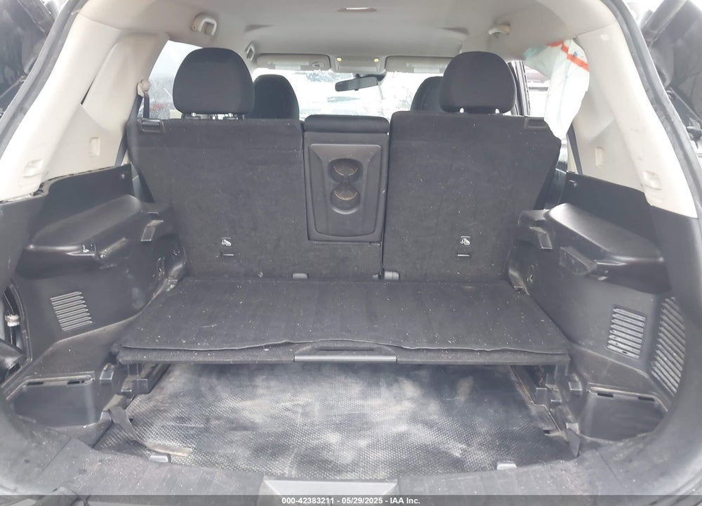 2019 NISSAN ROGUE VIN: JN8AT2MT3KW256648