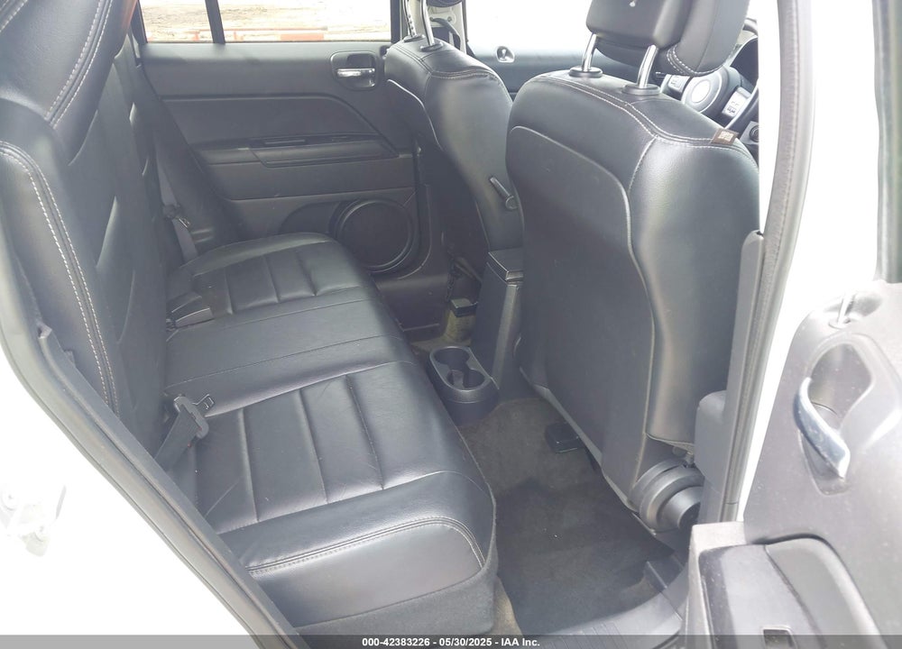 2016 JEEP PATRIOT VIN: 1C4NJRFB3GD627097