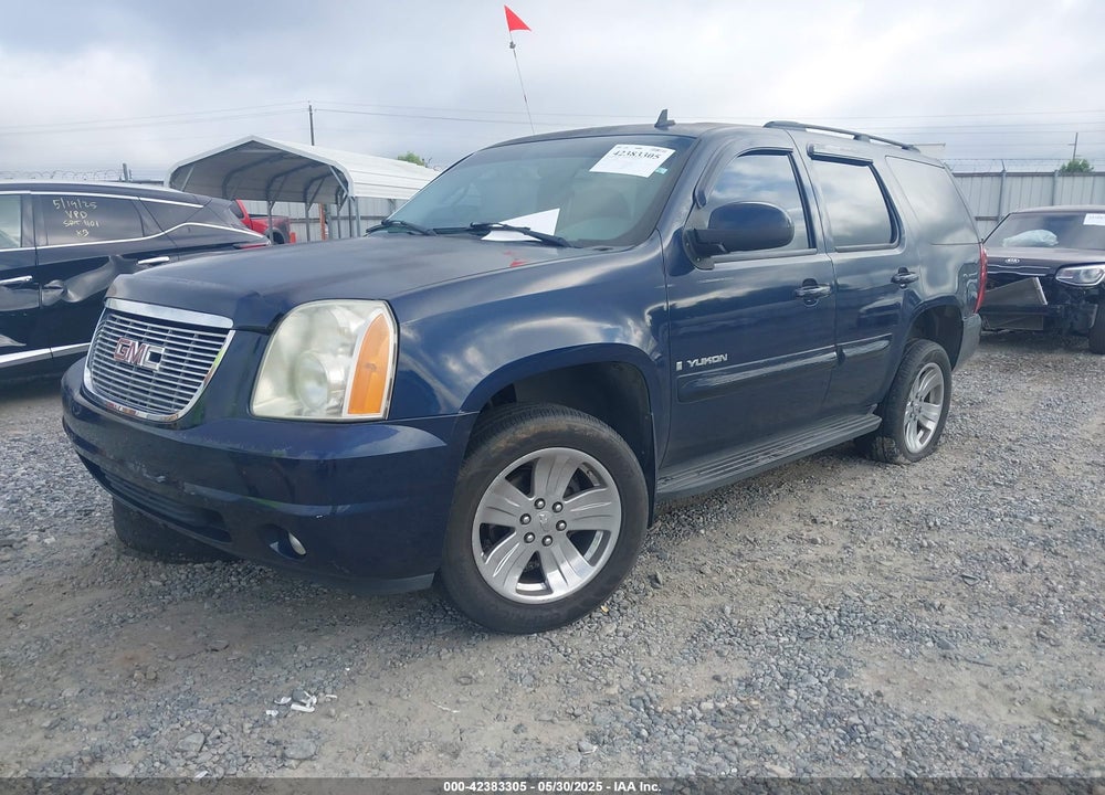 2008 GMC YUKON SLE VIN: 1GKFC13J88R146055