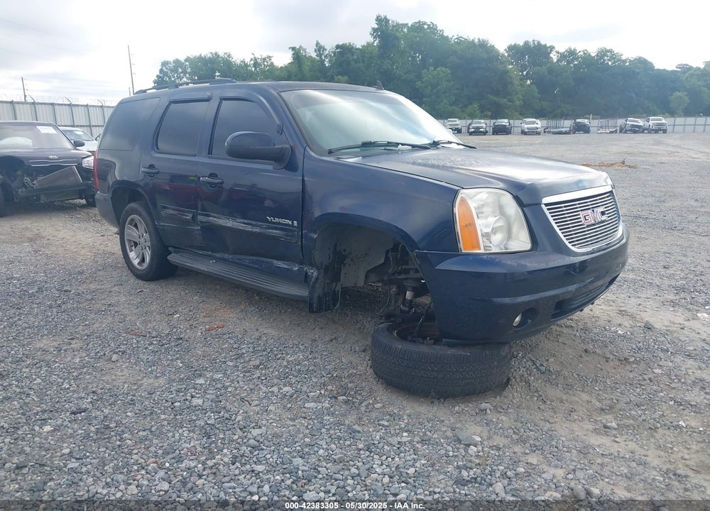 2008 GMC YUKON SLE VIN: 1GKFC13J88R146055