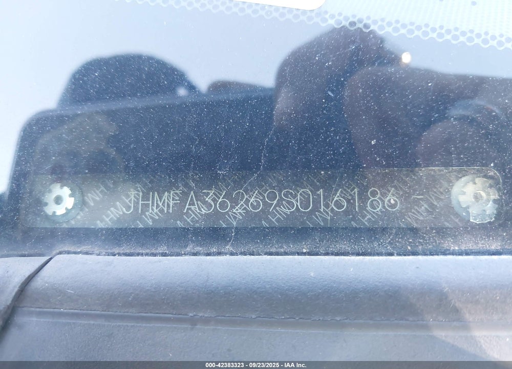 2009 HONDA CIVIC HYBRID VIN: JHMFA36269S016186