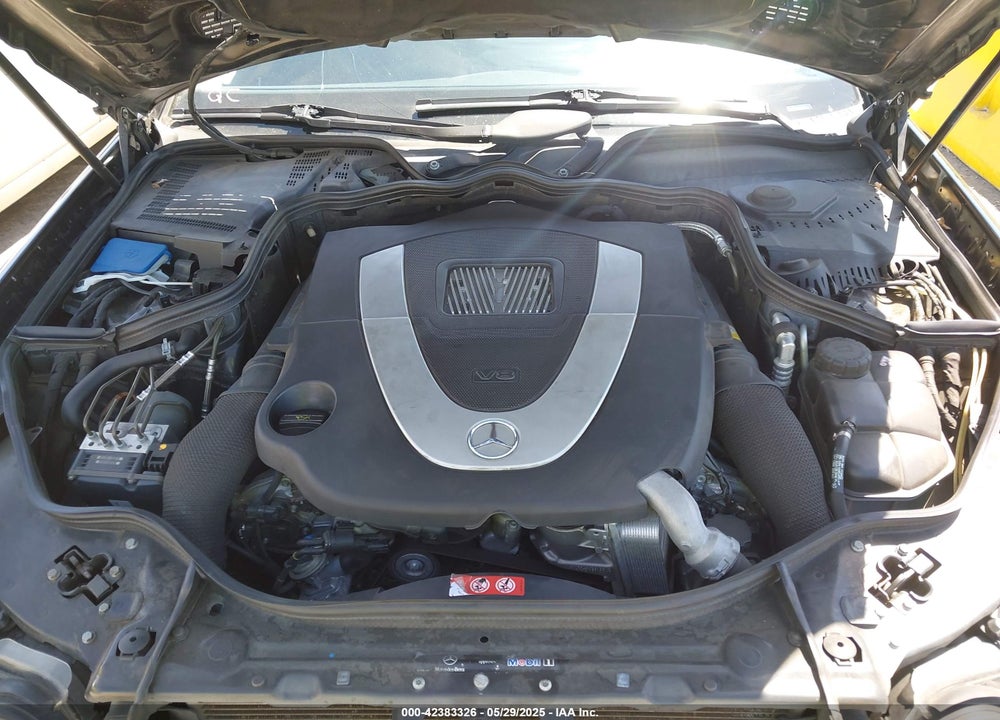 2007 MERCEDES-BENZ E 550 VIN: WDBUF72X57B021832