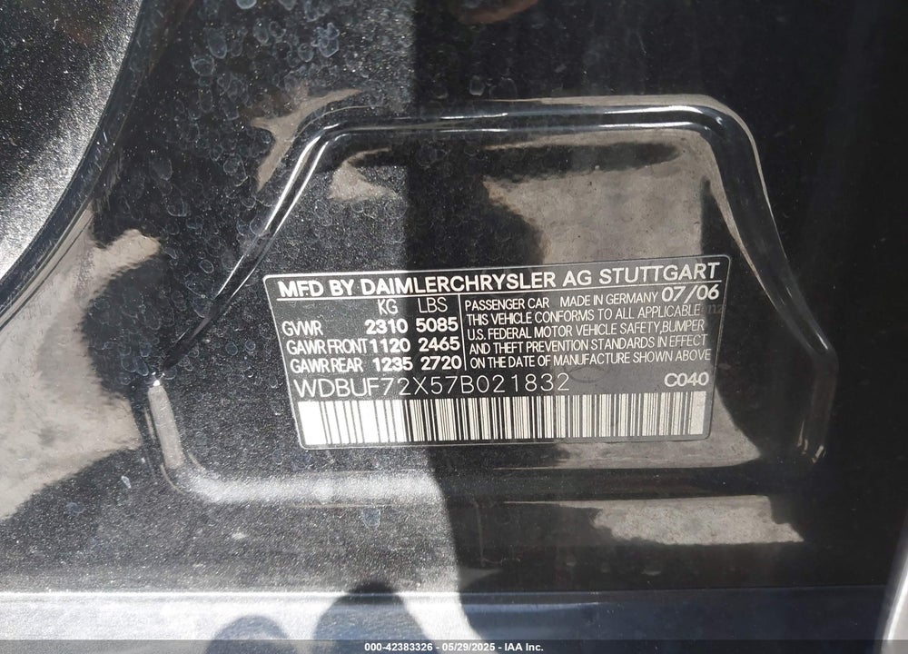 2007 MERCEDES-BENZ E 550 VIN: WDBUF72X57B021832