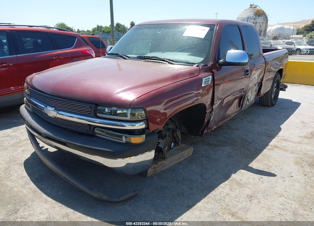 2000 CHEVROLET SILVERADO 1500 LS VIN: 1GCEC19TXYZ179798