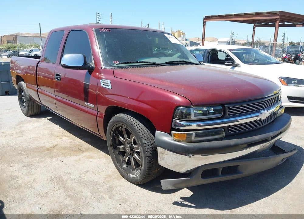 2000 CHEVROLET SILVERADO 1500 LS VIN: 1GCEC19TXYZ179798