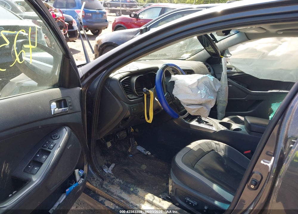 2011 KIA OPTIMA VIN: KNAGR4A66B5148316