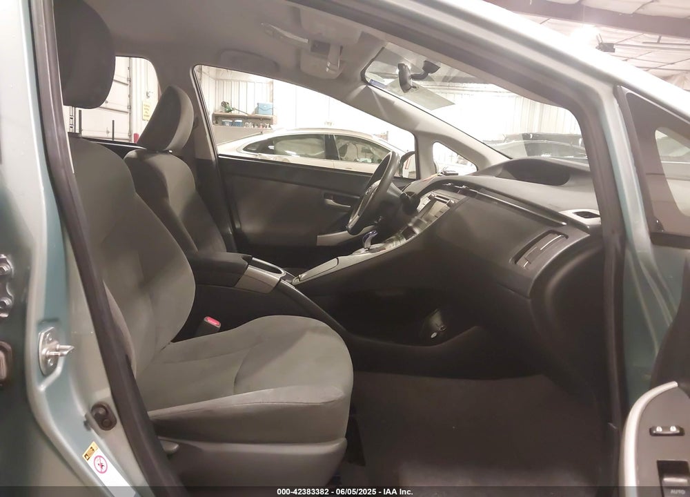 2014 TOYOTA PRIUS FIVE/FOUR/THREE/TWO VIN: JTDKN3DU4E1744713