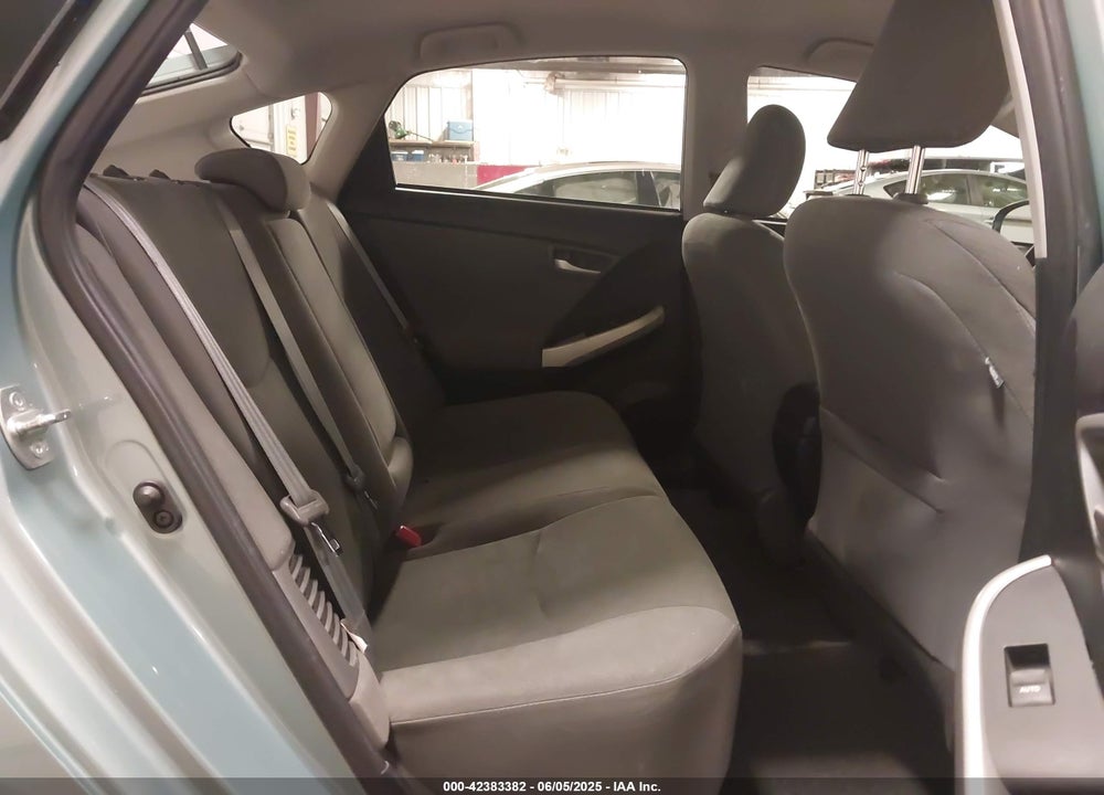 2014 TOYOTA PRIUS FIVE/FOUR/THREE/TWO VIN: JTDKN3DU4E1744713