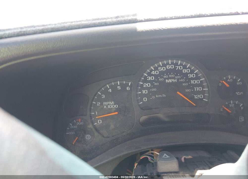 2003 CHEVROLET SILVERADO 2500HD VIN: 1GCHC29U83E220053