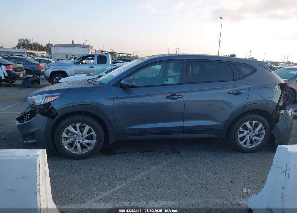 2021 HYUNDAI TUCSON VIN: KM8J23A42MU295632