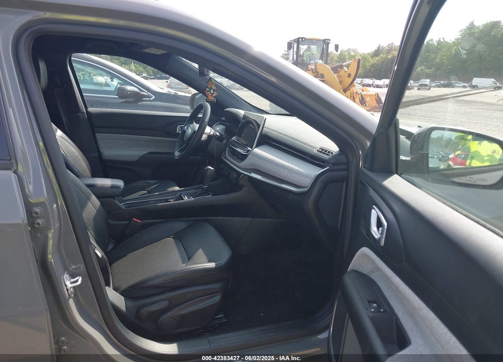 2023 JEEP COMPASS VIN: 3C4NJDFN8PT531229
