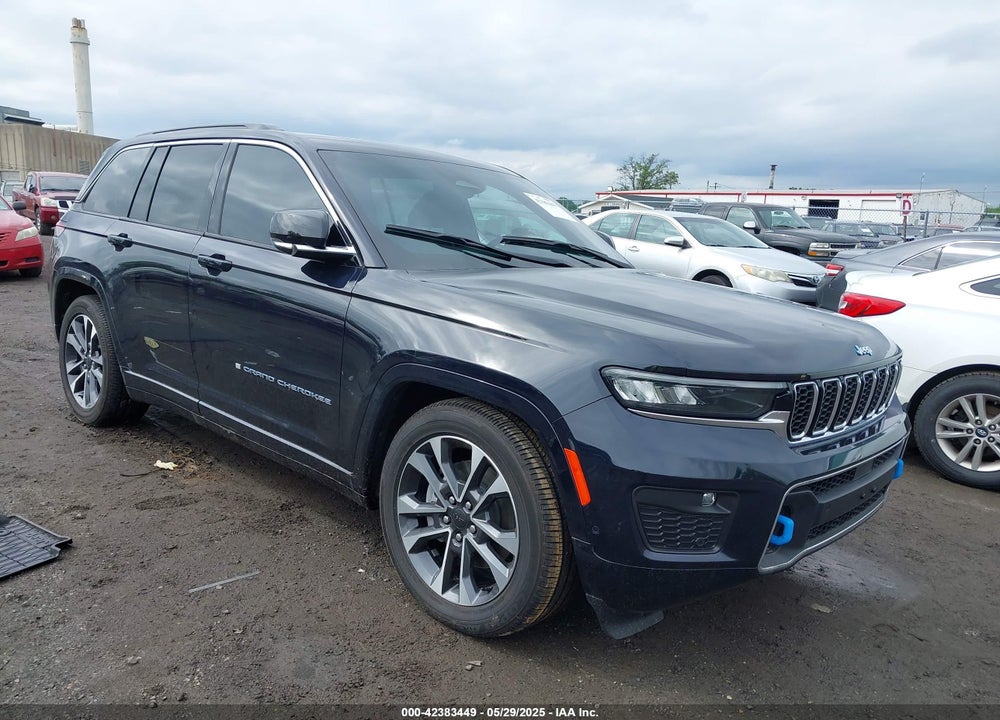 2024 JEEP GRAND CHEROKEE 4XE OVERLAND VIN: 1C4RJYD66RC134055