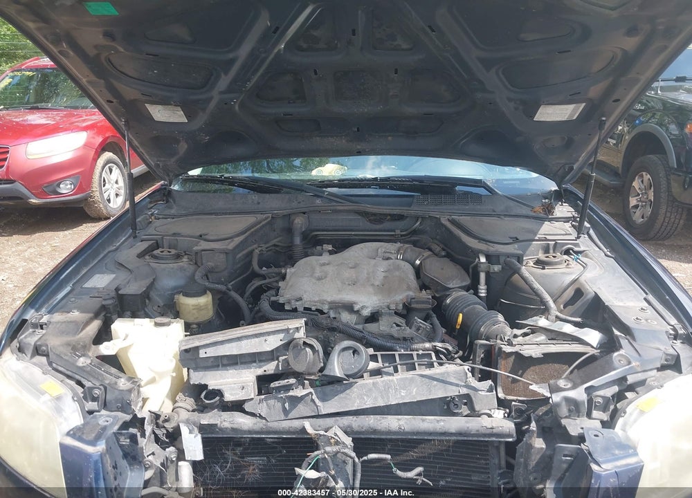 2005 INFINITI FX35 VIN: JNRAS08U95X105799