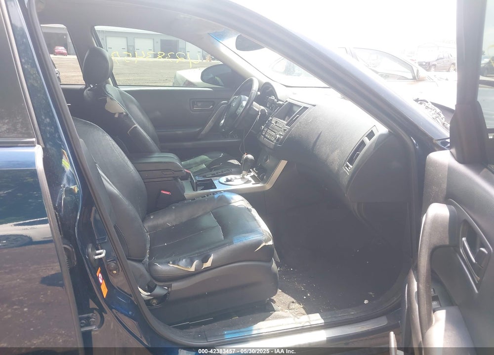 2005 INFINITI FX35 VIN: JNRAS08U95X105799