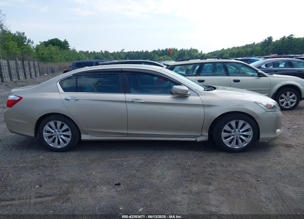 2014 HONDA ACCORD VIN: 1HGCR2F88EA035254