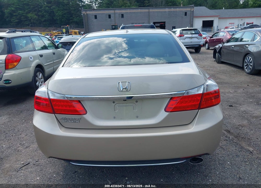 2014 HONDA ACCORD VIN: 1HGCR2F88EA035254