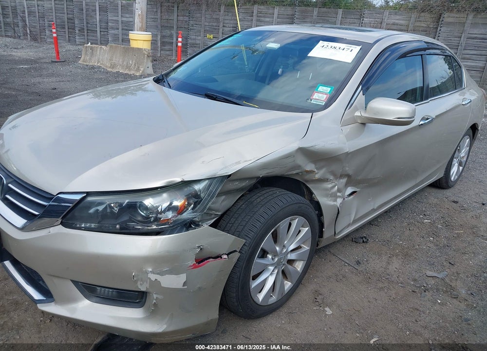 2014 HONDA ACCORD VIN: 1HGCR2F88EA035254