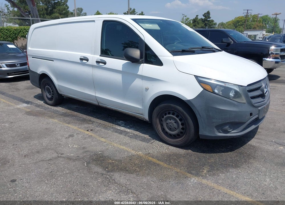 2017 MERCEDES-BENZ METRIS VIN: WD3PG2EA3H3256239