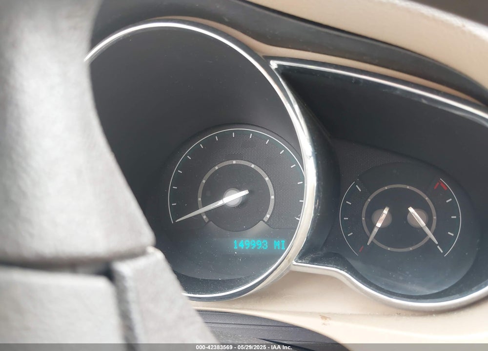 2011 CHEVROLET MALIBU LS VIN: 1G1ZB5E1XBF333329
