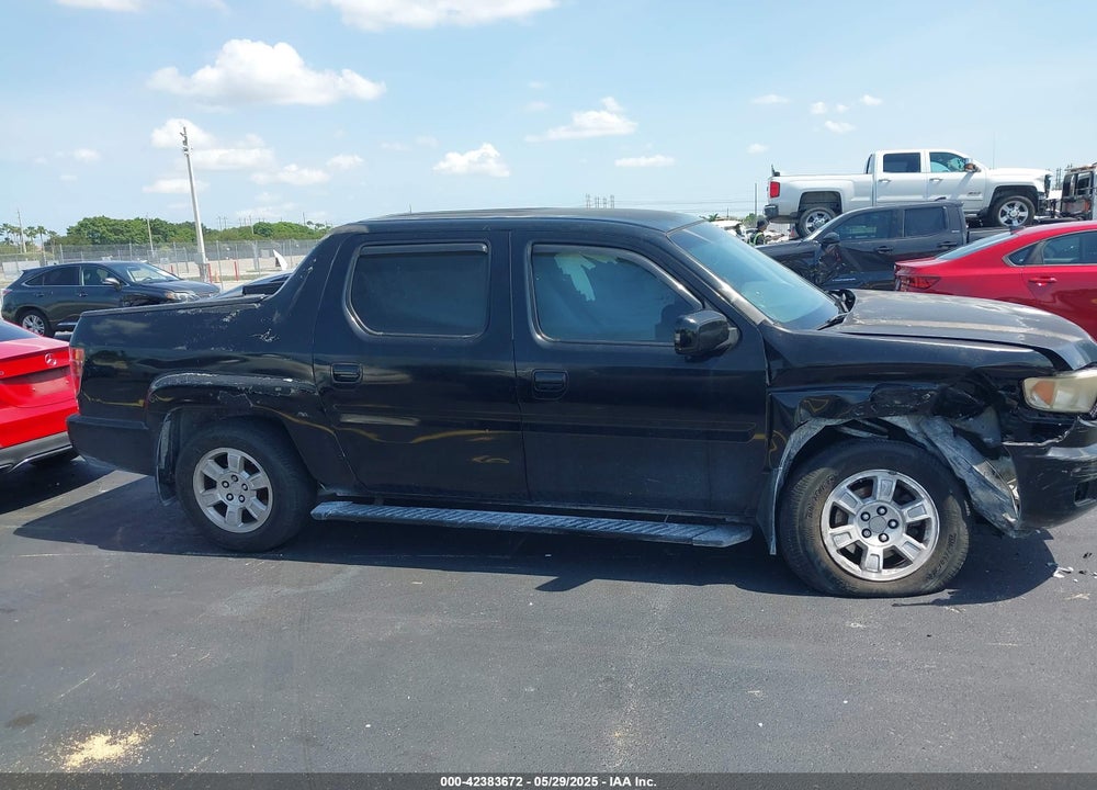 2011 HONDA RIDGELINE RTS VIN: 5FPYK1F43BB453571
